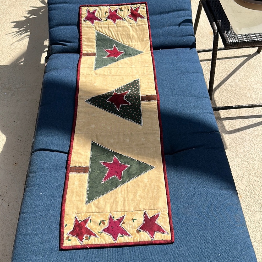 Handmade quilted Christmas table runner 12 x 41” reversible